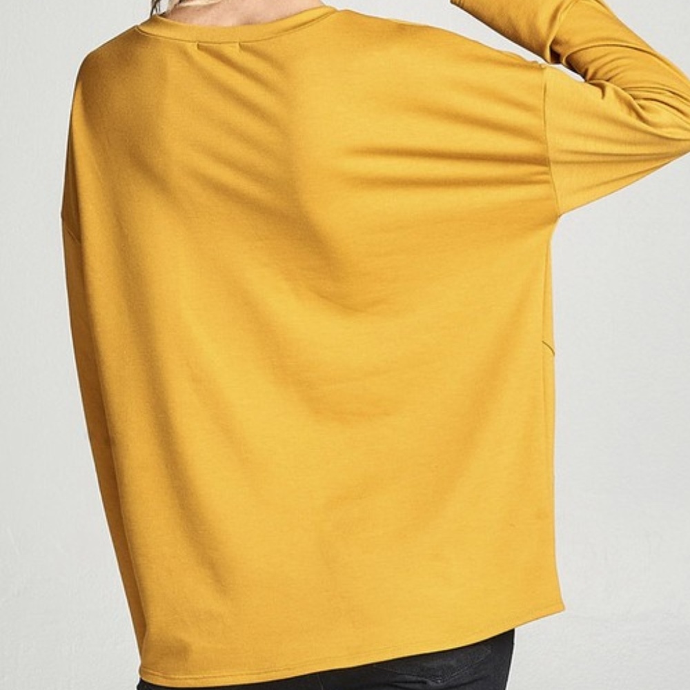 CASUAL BULL PRINT TOP - Picture 4 of 4